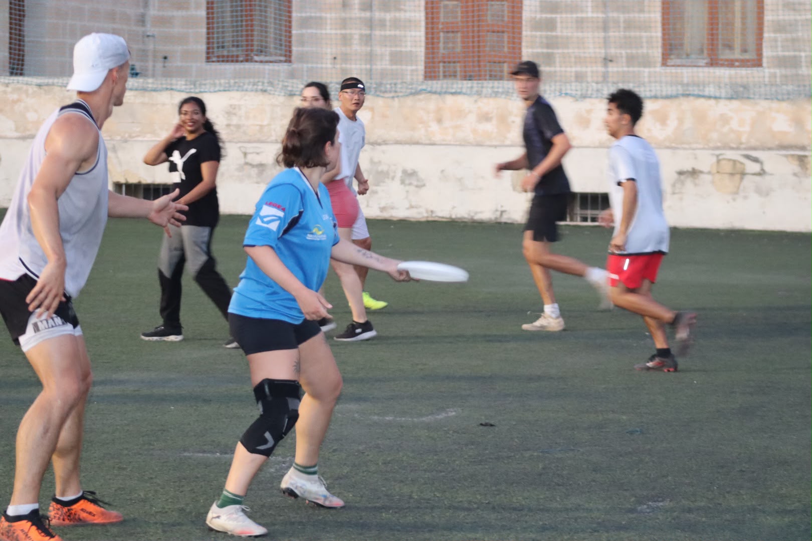 A player about to throw the disc during an open training session in Attard